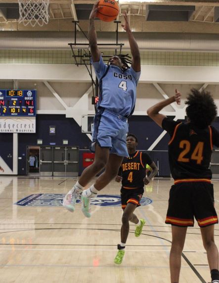 #4 Day takes the ball to the rim